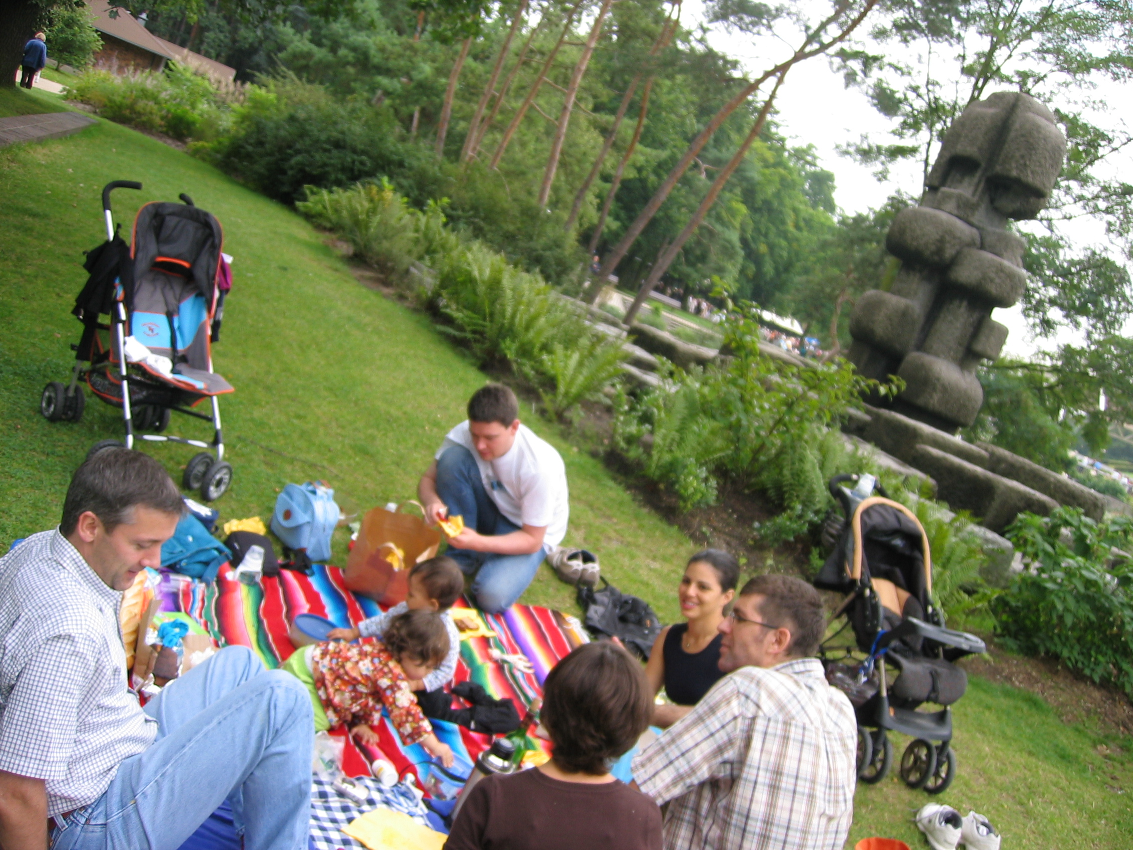 picnic3017.jpg